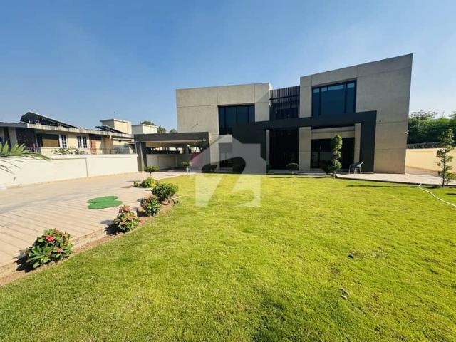F 6 Brand New House For Sale With Modern Architecture Design