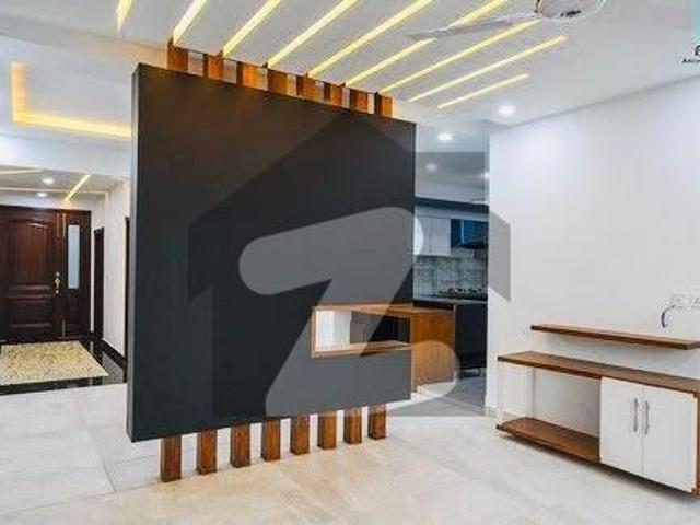 F 6 house for rent F 6