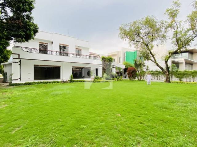F 6 House For Sale