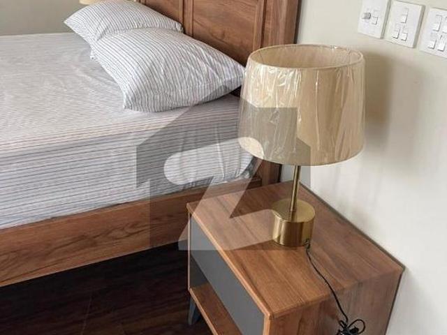 F 7/4 Fully Furnished Studio For Rent Only For Forginer F 7/4