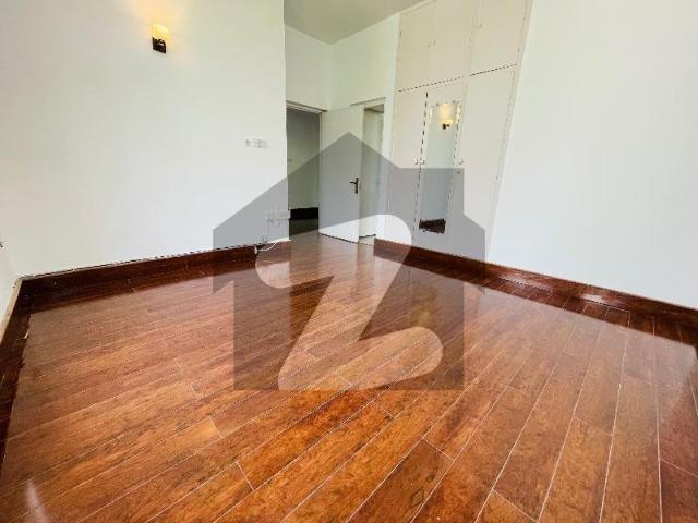 F 7 04 Bedroom House With Beautiful Garden Available For Rent. F 7