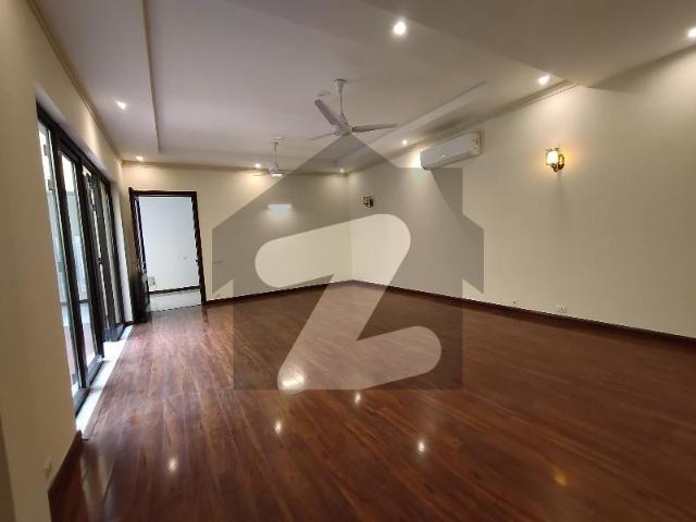 F 7 666 Sq Yard Beautiful Location Full House Available For Rent F 7