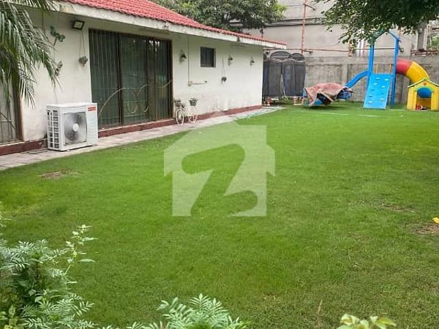 F 7 Beautiful House For Rent