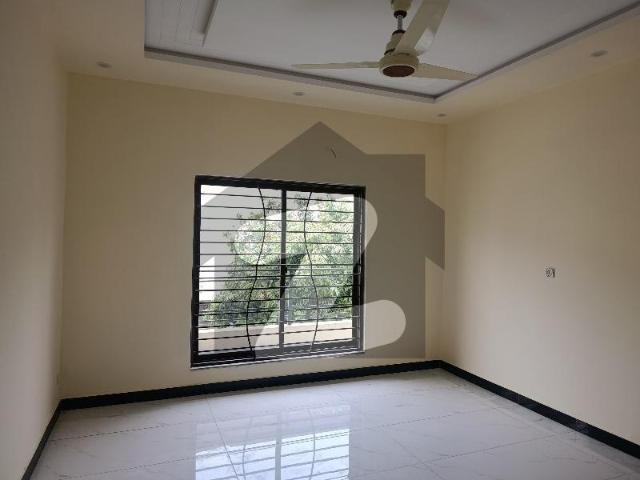 F 7 House Available with extra land 100*160 1 Square Yards In Close And Street. F 7