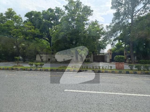 F 7 House Available 80*140 House Near Margla Road. F 7/3