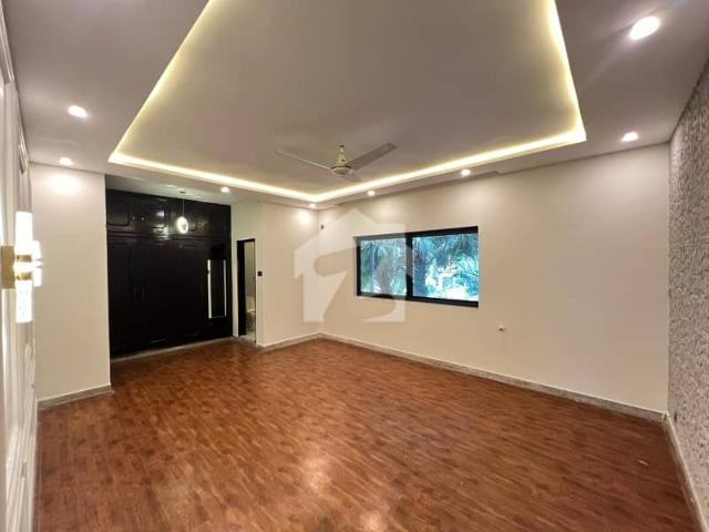F 7 House For Rent