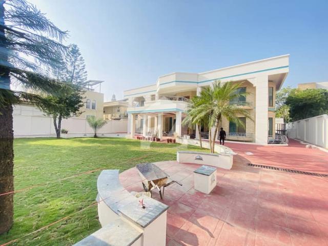 F 7 House For Sale! 04 Kanal! Most Prime Location