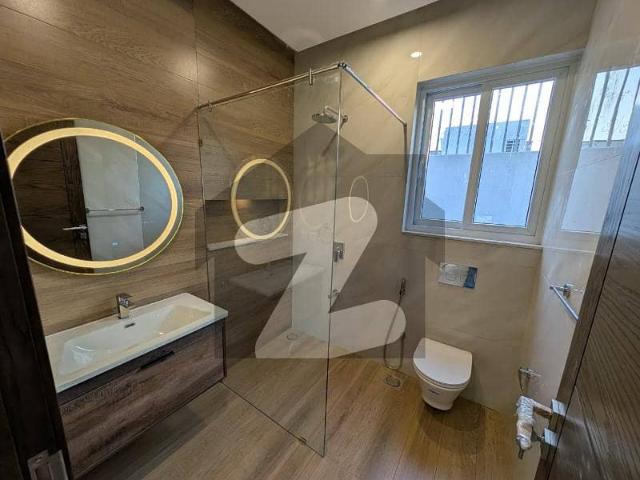 F 7 house picefull house for sale 20/30 bedroom each bath