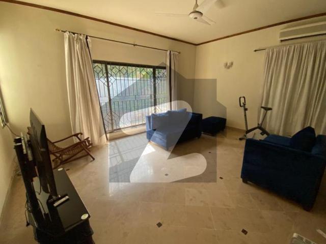 F 7 Investor Price House For Sale F 7