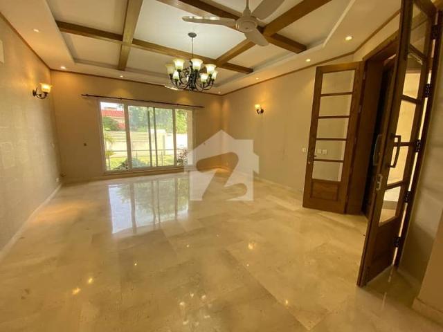 F 7 Luxury House For Rent