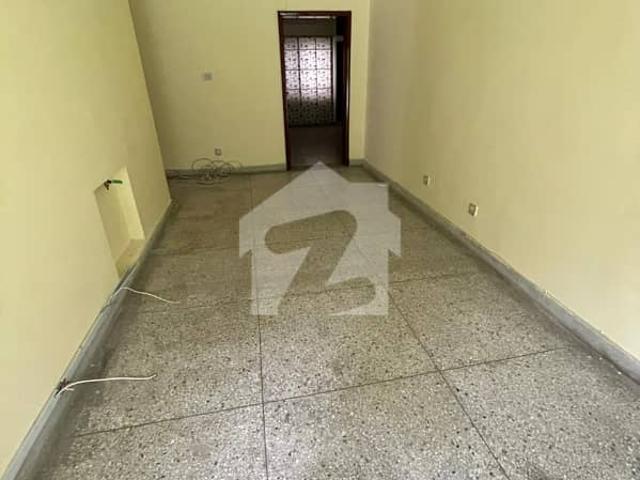F 8 Corner House For Sale