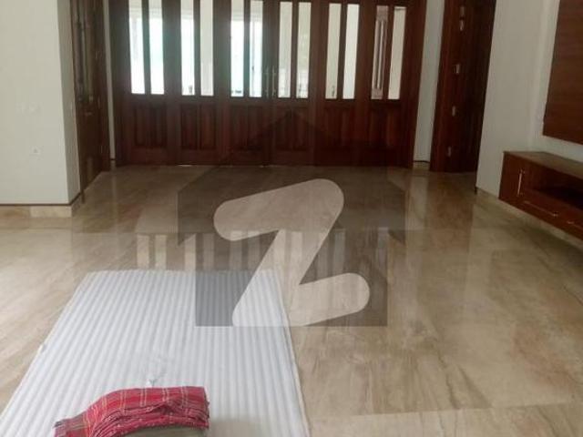 F 8 Beautiful House For Rent F 8