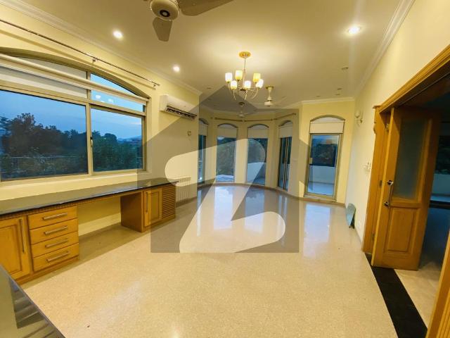 F 8 Brand New House F 8