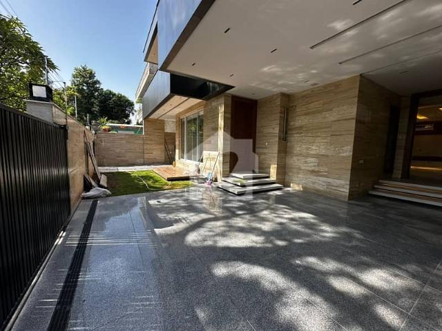F 8 Brand New House For Sale