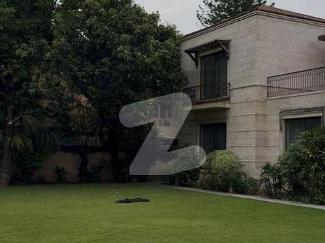 F 8 Triple Storey Luxury House 4 Kanal Available For Rent