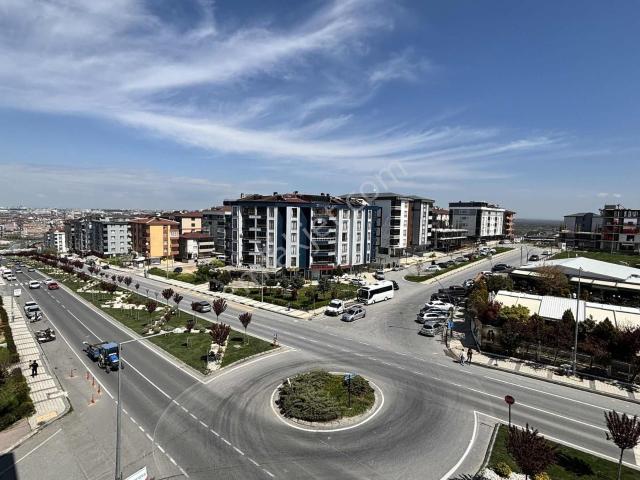 Fa Özbir'den Çerkezköyde Cadde Cephe İskanlı Lüx1+1daire