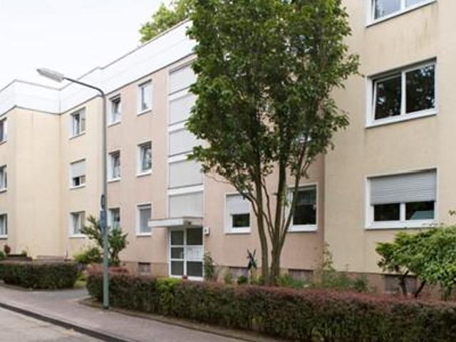 Familien aufgepasst: 4 Zimmerwohnung mit Balkon!