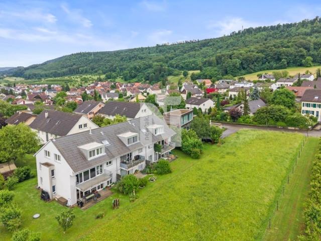 Familienfreundliche Maisonettewohnung mit grossem Balkon und wunderschöner Weitsicht