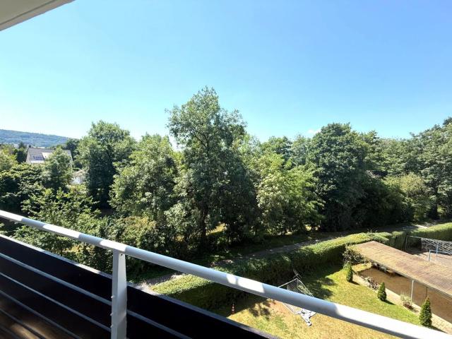 Familienfreundliche Wohnlage*Gepflegte 4 Zimmer Etagenwohnung mit Weitblick