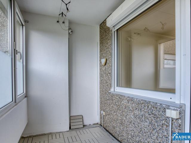 Familienfreundliche 3 Zimmer Wohnung mit Loggia | Optimale Raumaufteilung | Garagenparkplatz