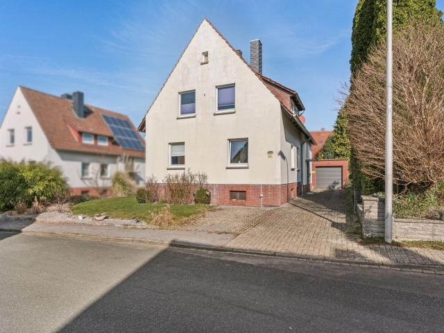Familienfreundliches Wohnen: Großzügiges Einfamilienhaus in Stadthagen