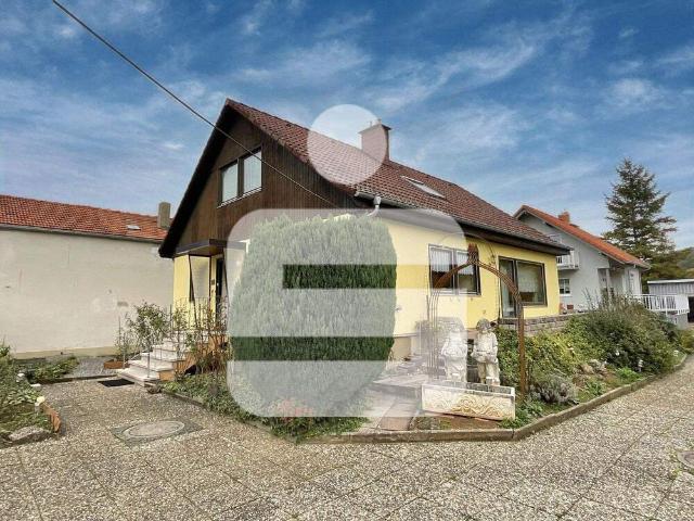 Familienfreundliches Haus in ruhiger Lage