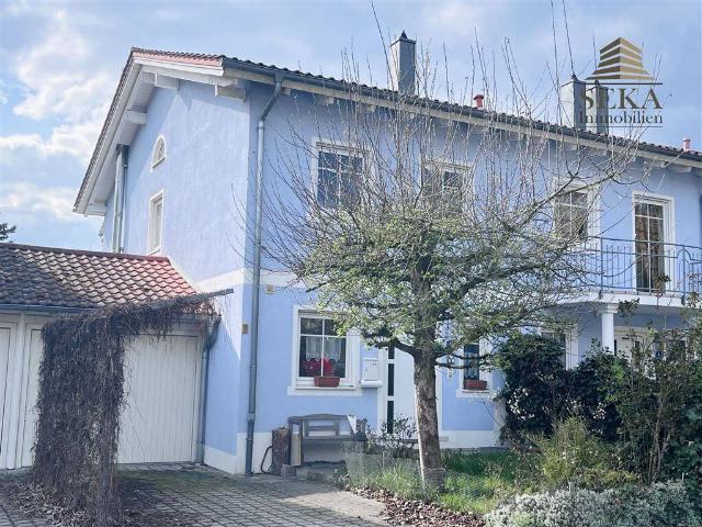 Familienfreundliches Reihenendhaus mit Garten, Terrasse und Weitblick