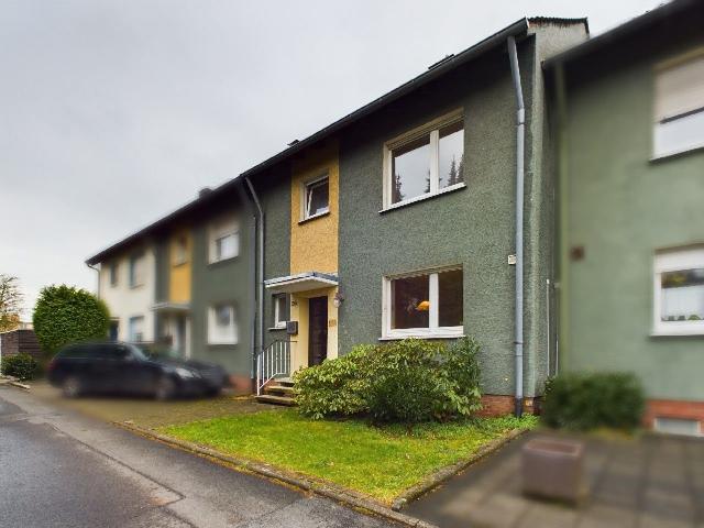 Familienfreundliches Reihenmittelhaus mit Keller und Garage in Hamm Westen