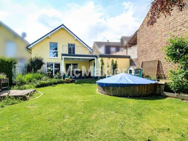 Familienglück in Rheinbach Irlenbusch – gepflegtes Einfamilienhaus mit Garten und Pool