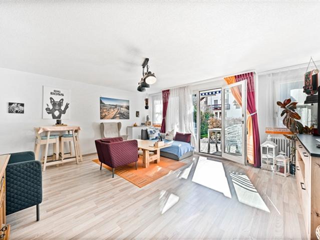 RESERVIERT Familienhaus mit Aussenraum & Komfort