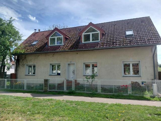 Familienhaus mit Charme | 5 Zi 160 m²| Kita und Bahnhof fußläufig