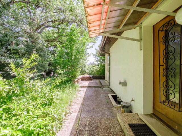 Familienhaus renoviert mit großem Garten