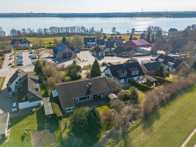 Familienidyll mit Einliegerwohnung nahe Hemmelsdorfer See