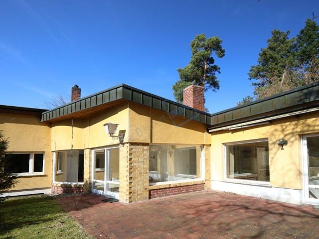 Familienidylle auf einer Ebene in Top Lage