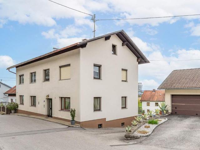 Familienidylle oder Investment | Wohnhaus mit 2 Einheiten in Dietach