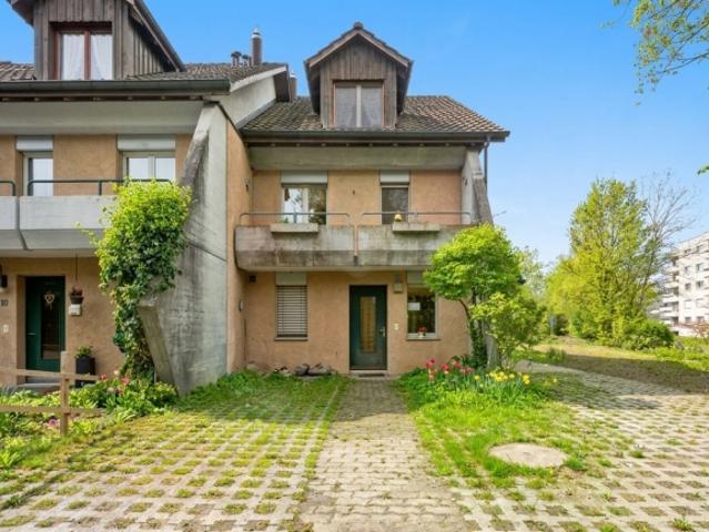 Familienparadies in Toplage mit Umbaupotenzial