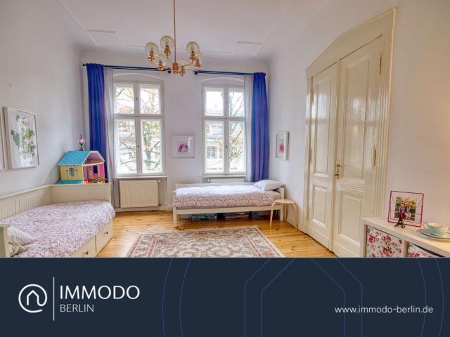 ? Familientraum im Altbau Hochwertige 4 Zi Jugendstil Wohnung mit Ost Balkon in ruhiger Straße