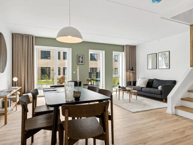 Familievenligt 4 værelses rækkehus på 115 m2 i Jasminparken, Sønder Tranders