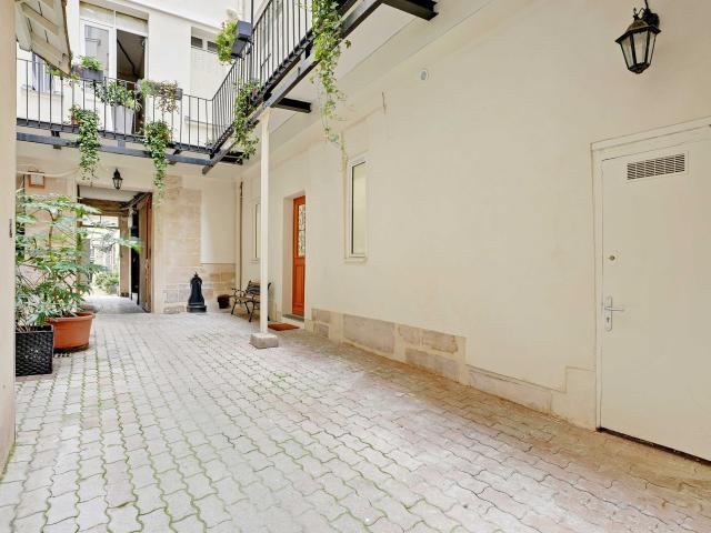 Family apartment for 3 bedrooms/6 people on the outskirts of Paris