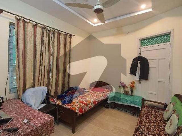 Family Flat Available For Rent Chaklala Scheme 3