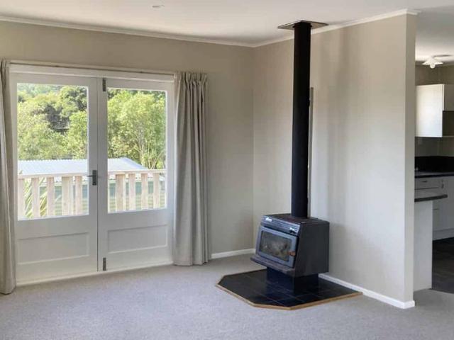 Family Friendly Living in a Handy Picton Location