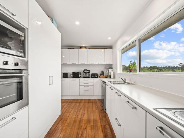 Smart and Spacious – Move in ready, Apply now!