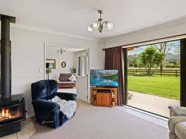 Family Home Close to Pirongia