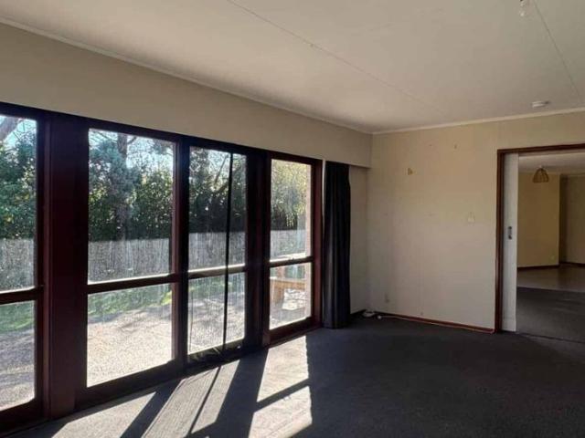 Family Home in Prime Havelock North Location