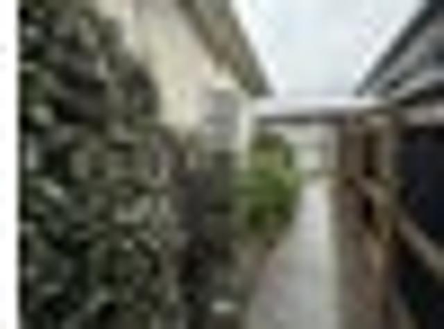Family Home Near Schools with Double Garage