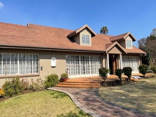 family home on the market sw5 vander.