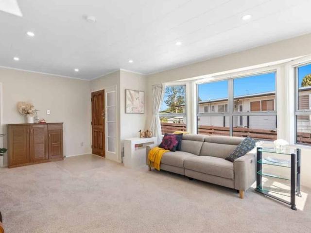 Family home Pakuranga Heights