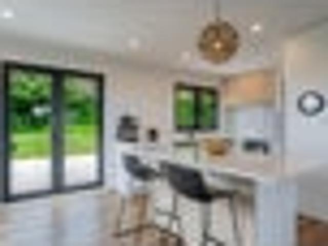 Family Home— Spacious split level in Broadmeadow