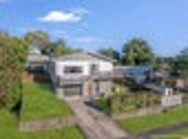 Family Living and Kaimai Views!