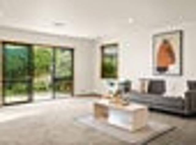 Family Living, Family Location